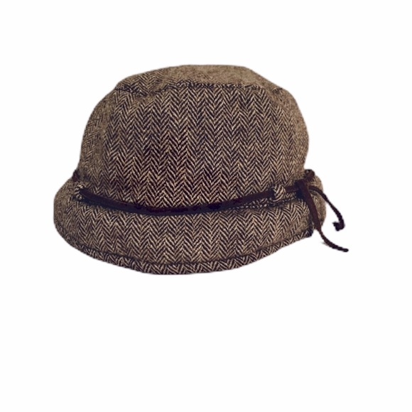 Abercrombie & Fitch Accessories - Abercrombie wool herringbone hat